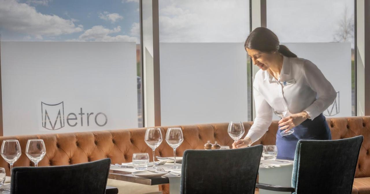 Metro Hotel Dublin Airport Santry Dış mekan fotoğraf
