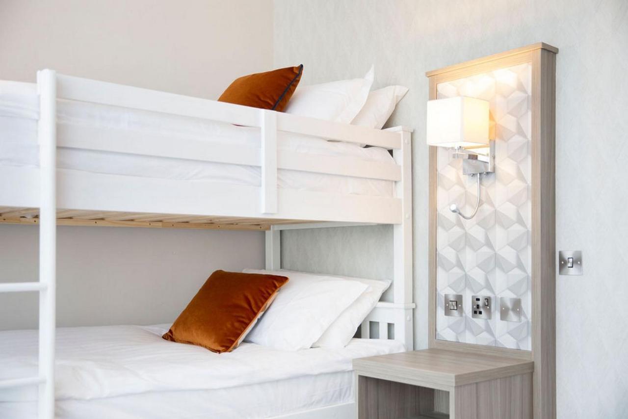 Metro Hotel Dublin Airport Santry Dış mekan fotoğraf